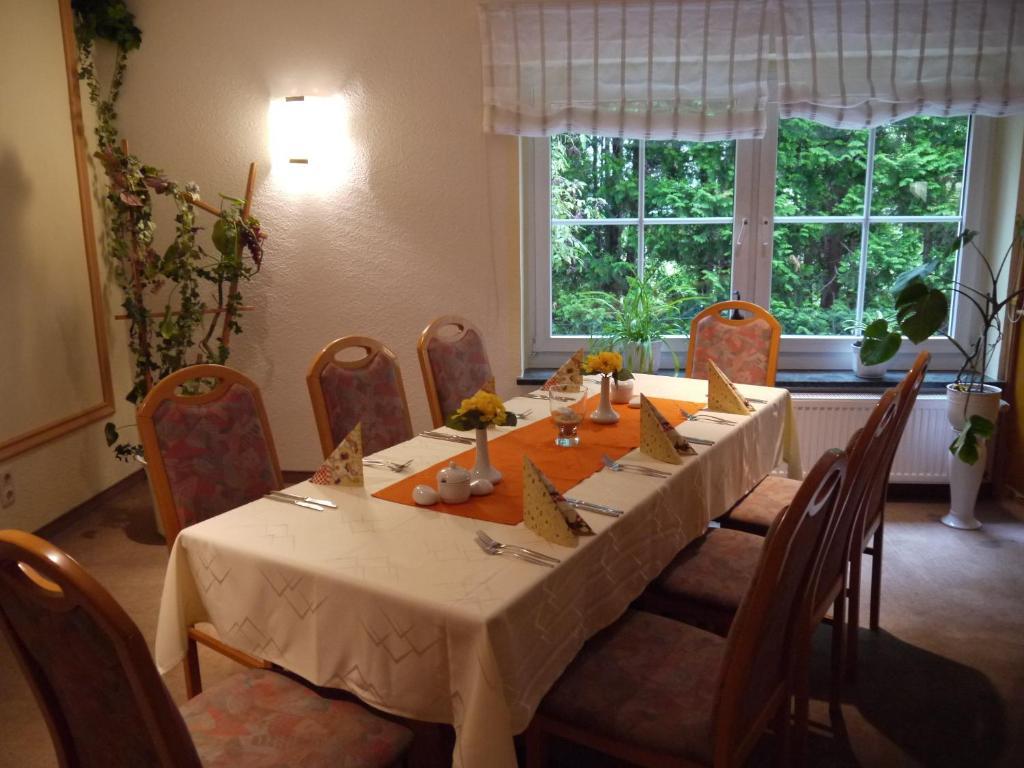 Grunaer Hof Hotel Chemnitz Ngoại thất bức ảnh